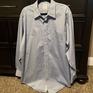 Brooks Brothers Dress Shirt Size 16 1/2 - 34